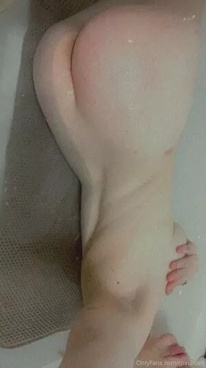 venomroseexotic / djbobbymac nude photo #0243