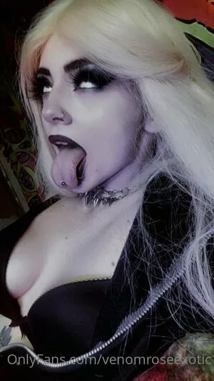 venomroseexotic / djbobbymac nude photo #0249