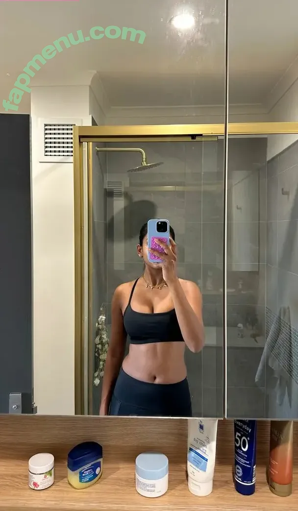 Venorika Salvatore nude photo #0011 (salvatorearrigo_ph / veronica.salvatore)