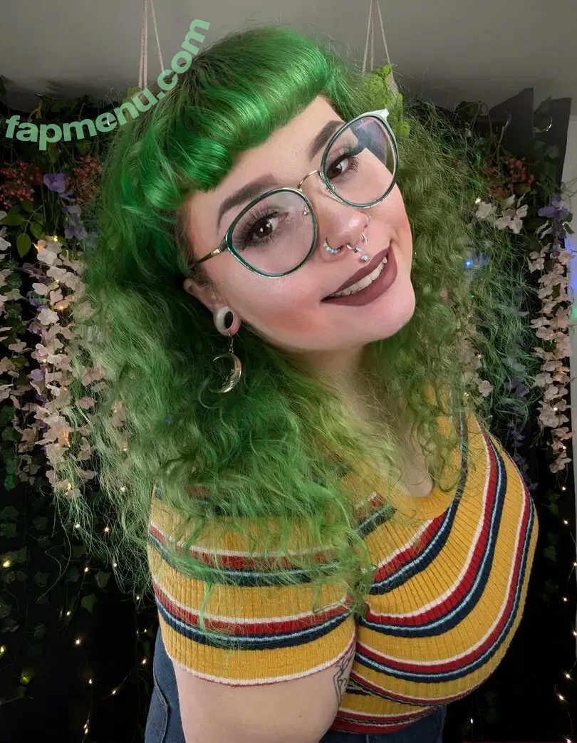 venusfawnfreepage nude photo #0004 (venusfawnfreepage)