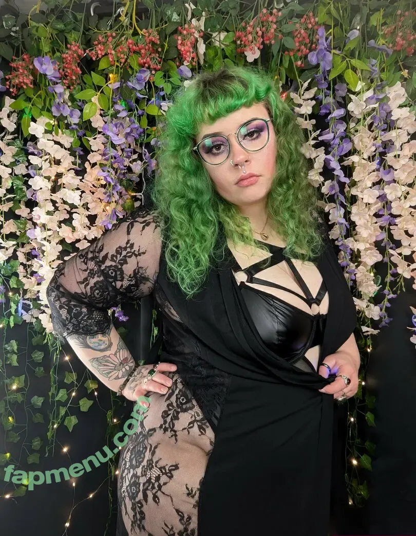 venusfawnfreepage nude photo #0011 (venusfawnfreepage)