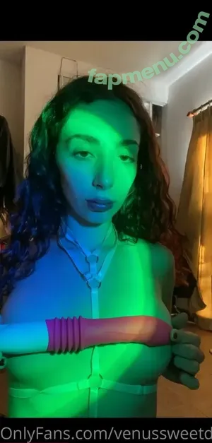  nude photo #0007