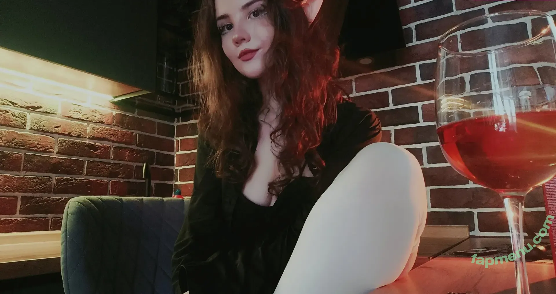 veon nude photo #0036 (veonwrld / veonys)