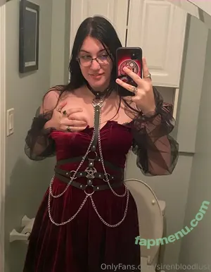 Vera Goth / sirenbloodlust nude photo #0117