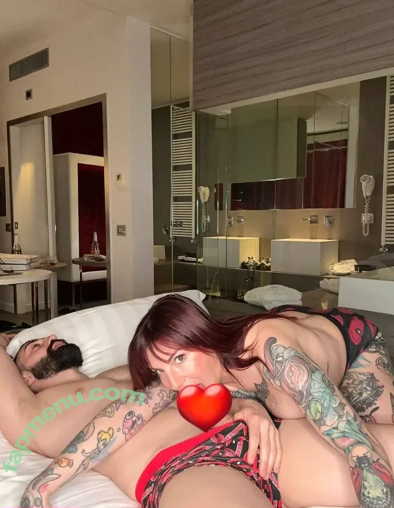 veradileo nude photo #0004 (nanastillgotit)