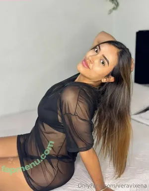 veravixena / Alicedeliceee / veera_saxena / veraaasweet nude photo #0092