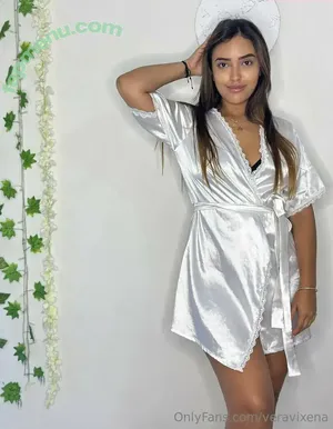 veravixena / Alicedeliceee / veera_saxena / veraaasweet nude photo #0100