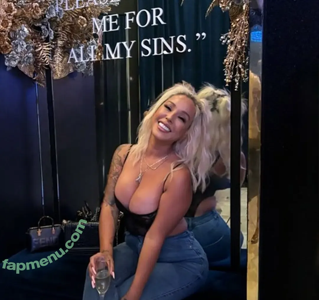 Vere_k nude photo #0007 (Verebtbbarbershop)