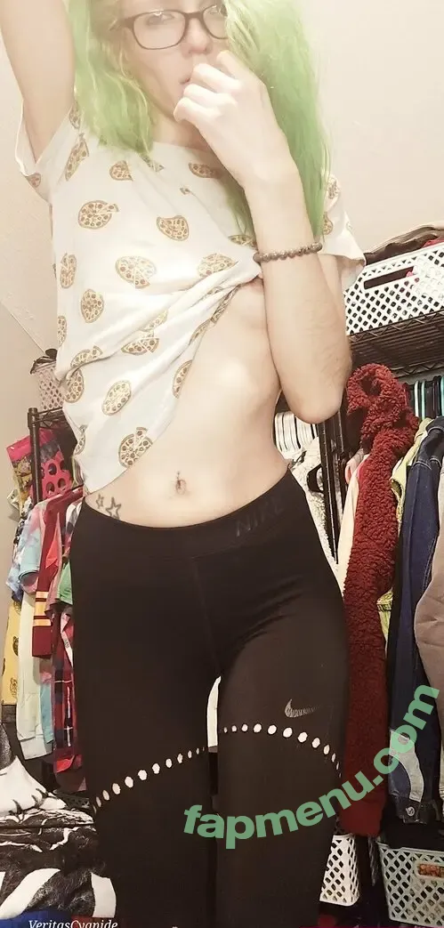 veritascyanide620 nude photo #0019 (veritascyanide620)