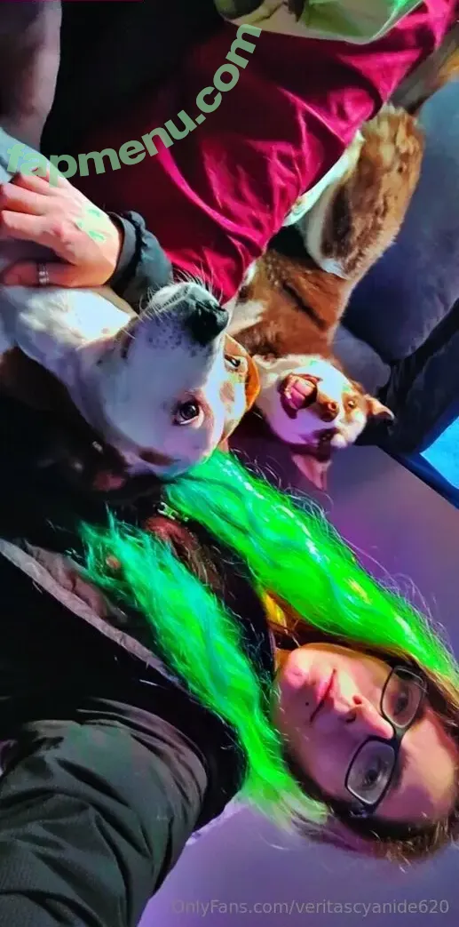 veritascyanide620 nude photo #0044 (veritascyanide620)