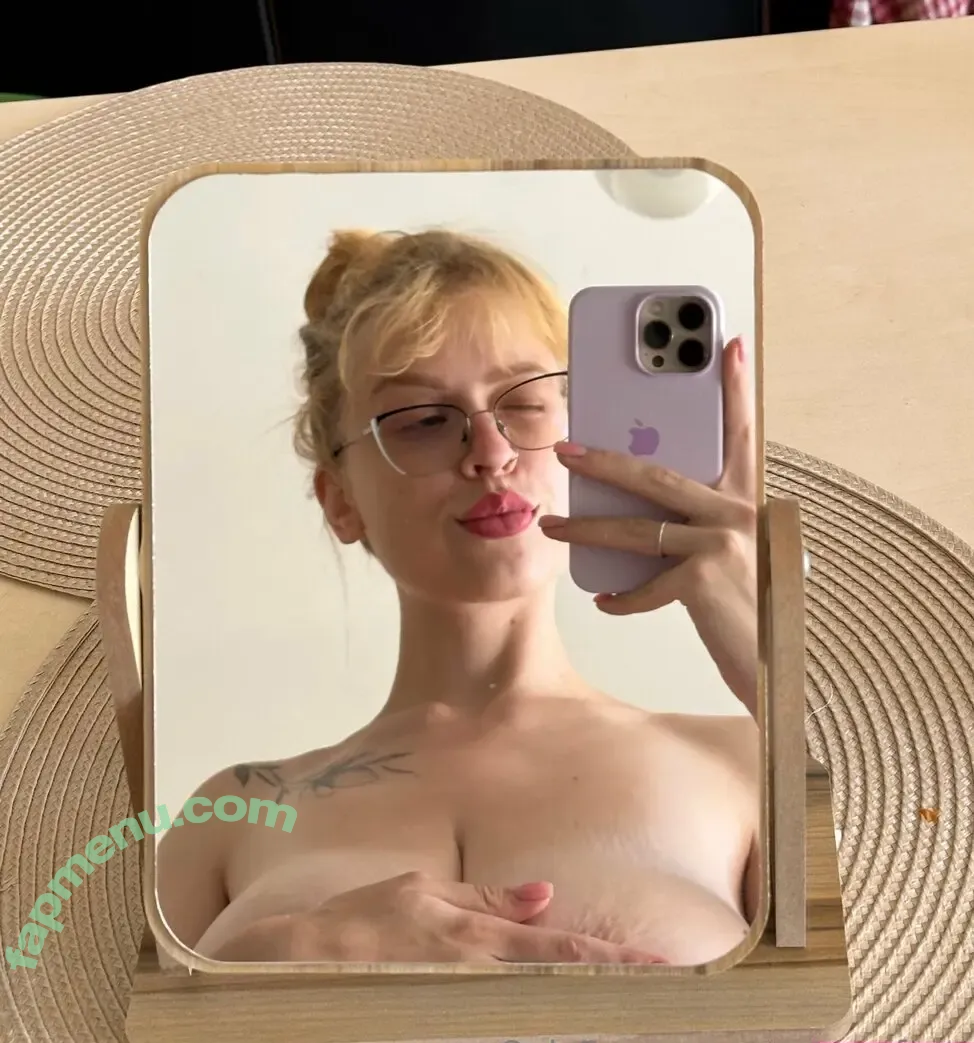 verona_foxy nude photo #0051 (verona__foxy)