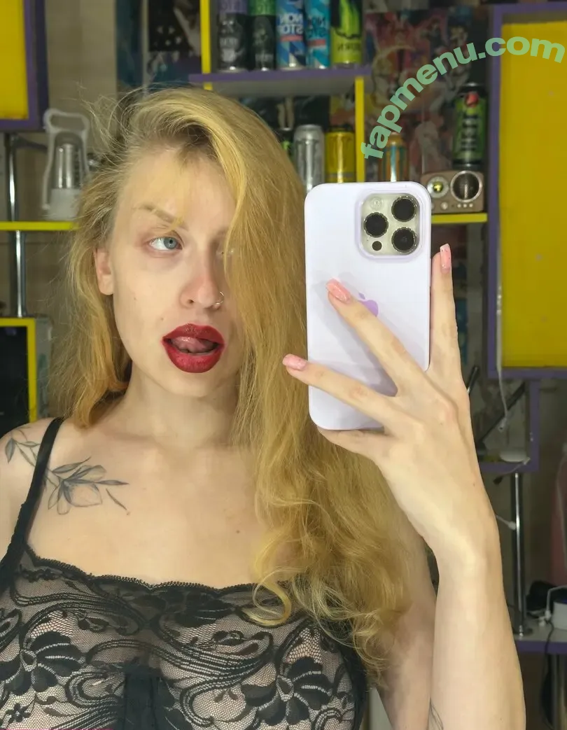 verona_foxy nude photo #0052 (verona__foxy)