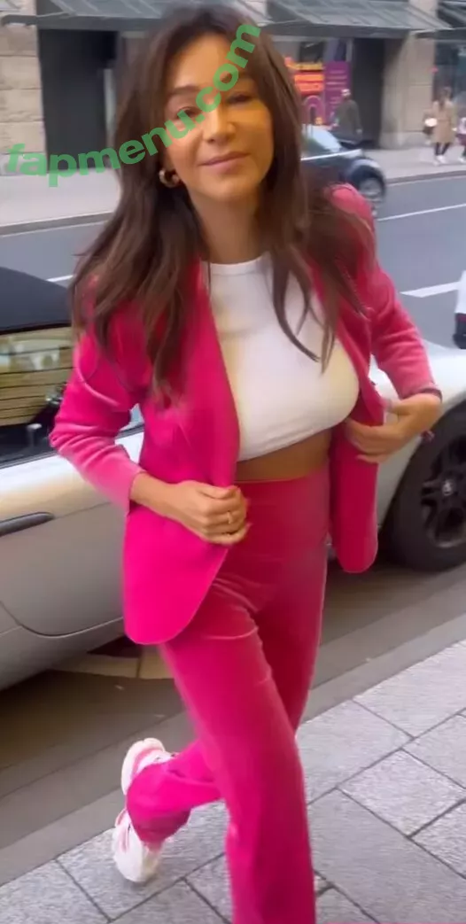 Verona Pooth nude photo #0006 (VeronaPooth_ / Veronapoothofficial / verona.pooth)