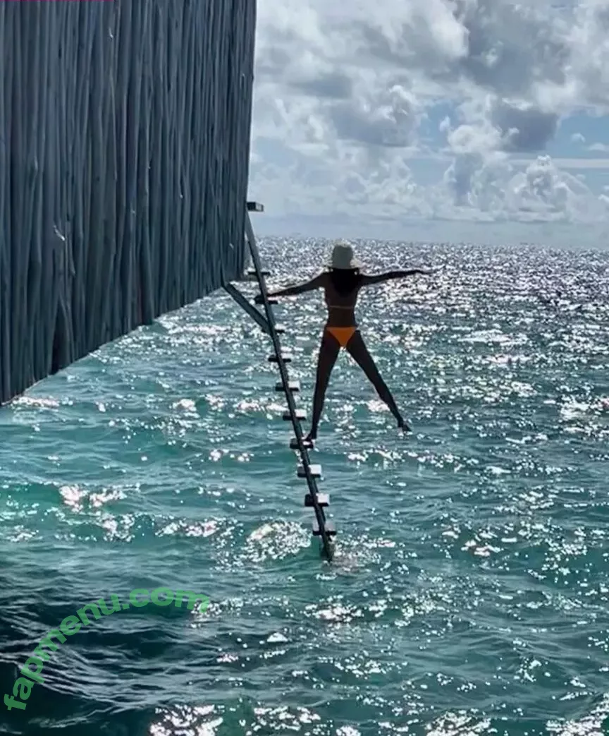 Verona Pooth nude photo #0389 (VeronaPooth_ / verona.pooth)