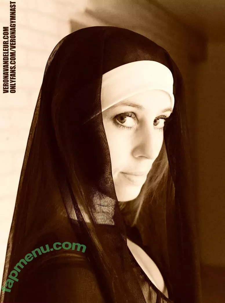 veronavandeleur nude photo #0020 (veronagymnast2)