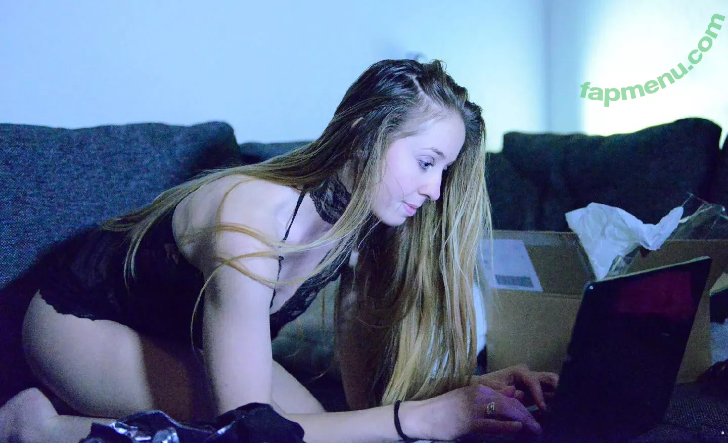 veronavandeleur nude photo #0037 (veronagymnast2)