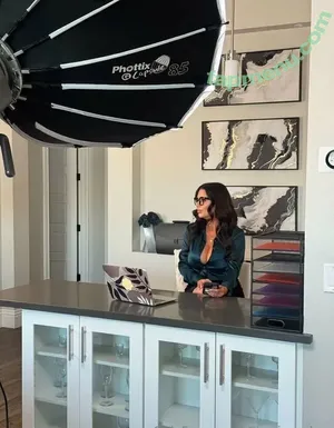 Veronica Avluv / _veronicaavluv / theonlyveronicaavluvxx / veronicaavluv nude photo #0571