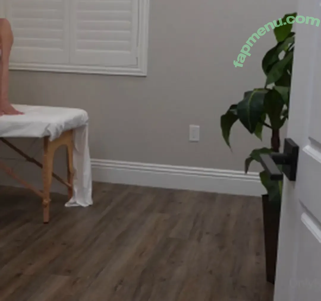 Veronica Avluv nude photo #0436 (_veronicaavluv / veronicaavluv)