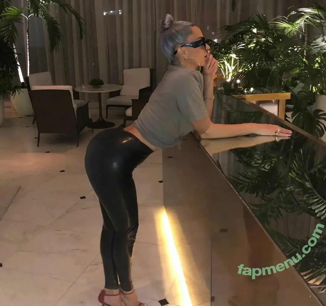 Veronica Vega nude photo #0011 (veronicavega)