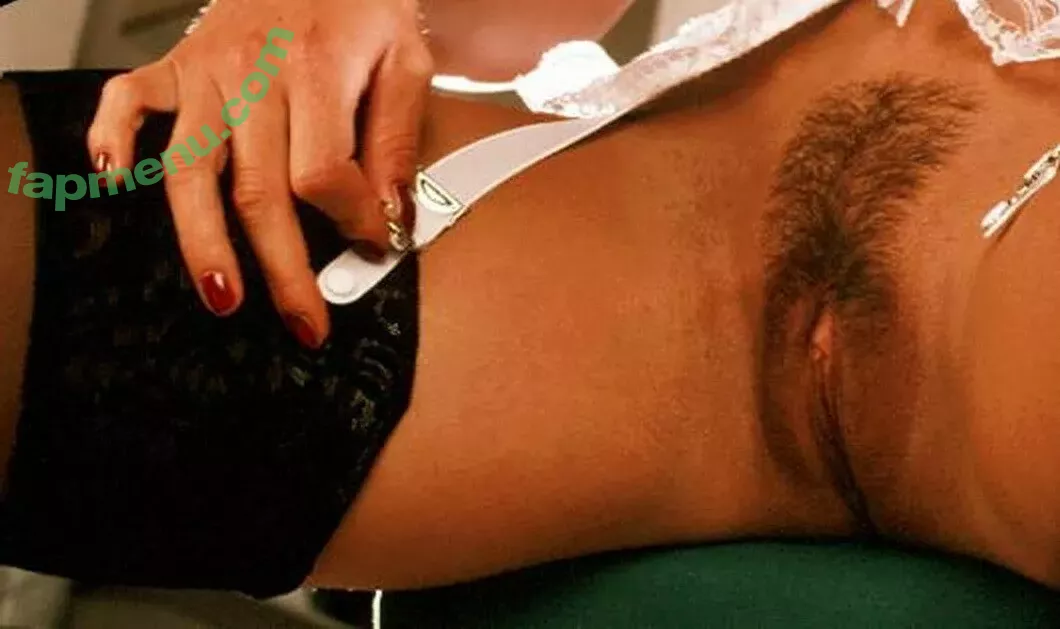 Veronica Zemanova nude photo #2609 (veronikazemanovafans)