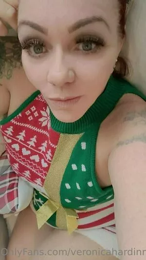 veronicahardinn / moossion nude photo #0031