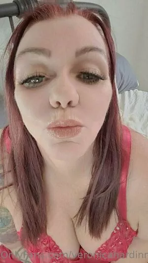 veronicahardinn / moossion nude photo #0070