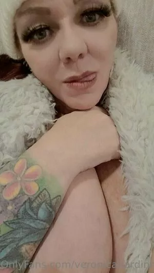 veronicahardinn / moossion nude photo #0111