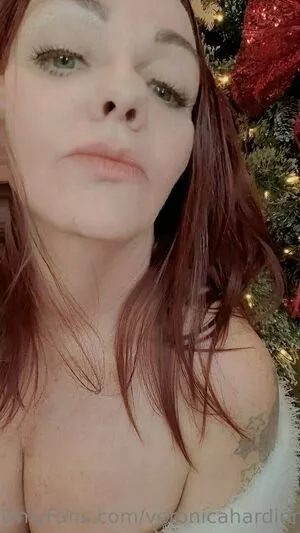 veronicahardinn / moossion nude photo #0135