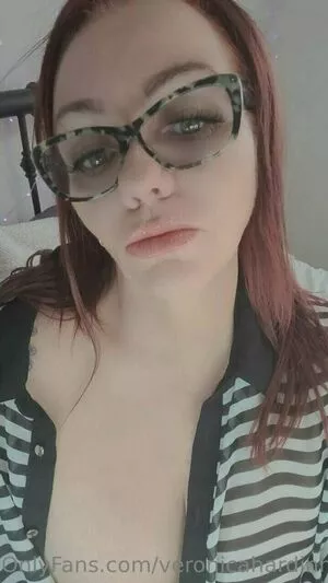 veronicahardinn / moossion nude photo #0156