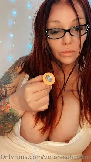 veronicahardinn / moossion nude photo #0291