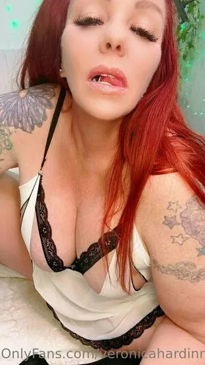veronicahardinn / moossion nude photo #0336