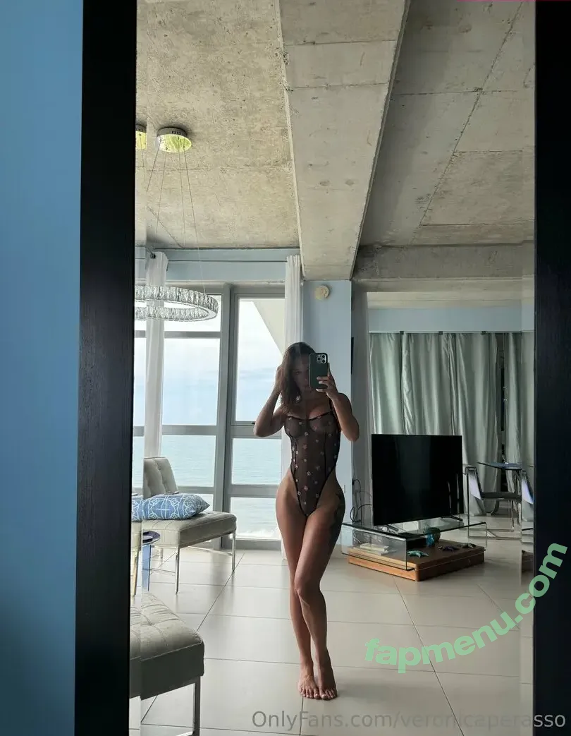 veronicaperasso nude photo #0003 (verofozzy)