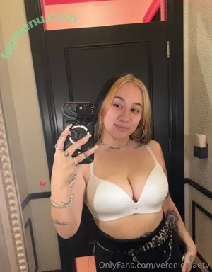 veronicaraetv / wellnessyuppie nude photo #0032