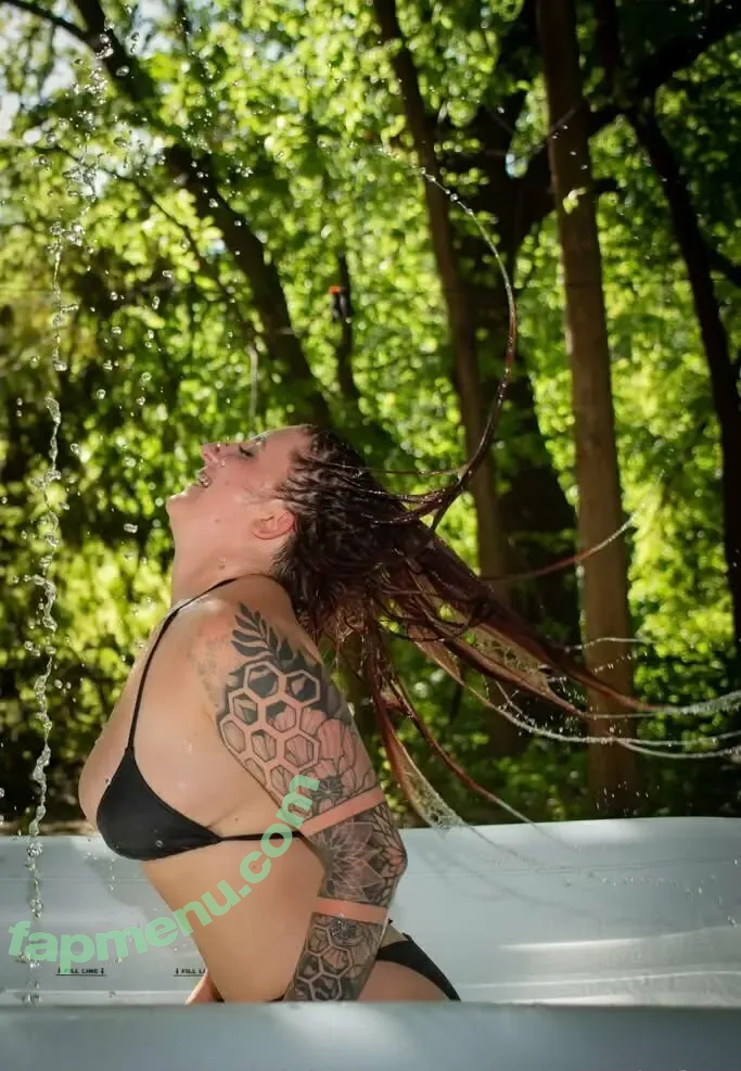 veronicavansingfree nude photo #0183 (v3r0van5ing)