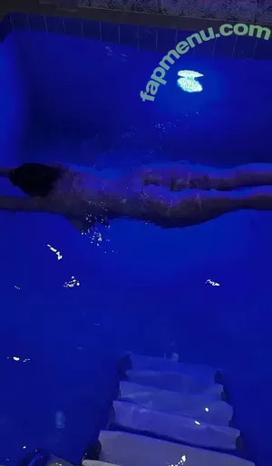 Veronika Ivanova / lubitlafiki / m1vanova / nika_vki nude photo #0357