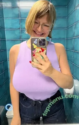 Veronika Ivanova / lubitlafiki / m1vanova / nika_vki nude photo #0363