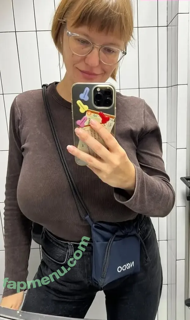 Veronika Ivanova nude photo #0343 (lubitlafiki / m1vanova / nika_vki)