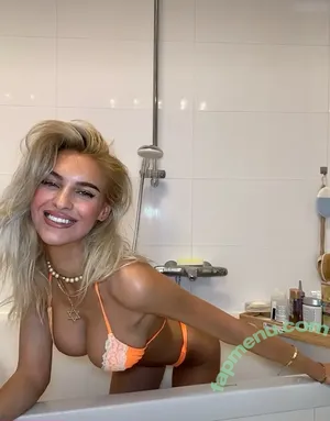 Veronika Rajek / rajekveronika / veronikarajek nude photo #0002