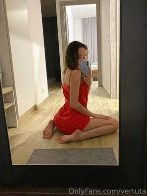 vertuta / vertutaua nude photo #0002
