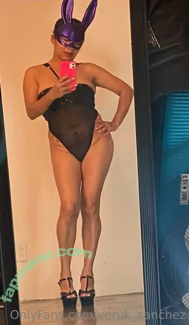 veruk_sanchez nude photo #0039 (veronicasandae)