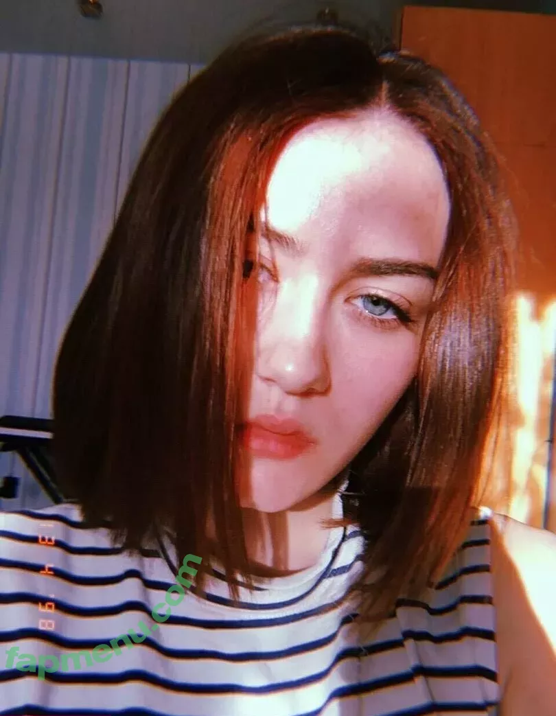 veryniceice nude photo #0017 (Anna / Funnymaxbanny / veryyniicee_love)