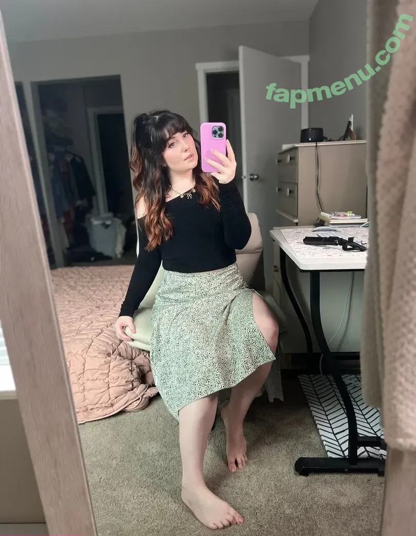 Verysmolhat nude photo #0003 (Verysmolhat)