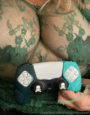  nude photo #0003