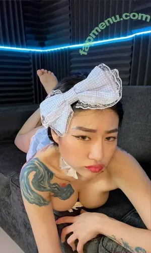  nude photo #0004
