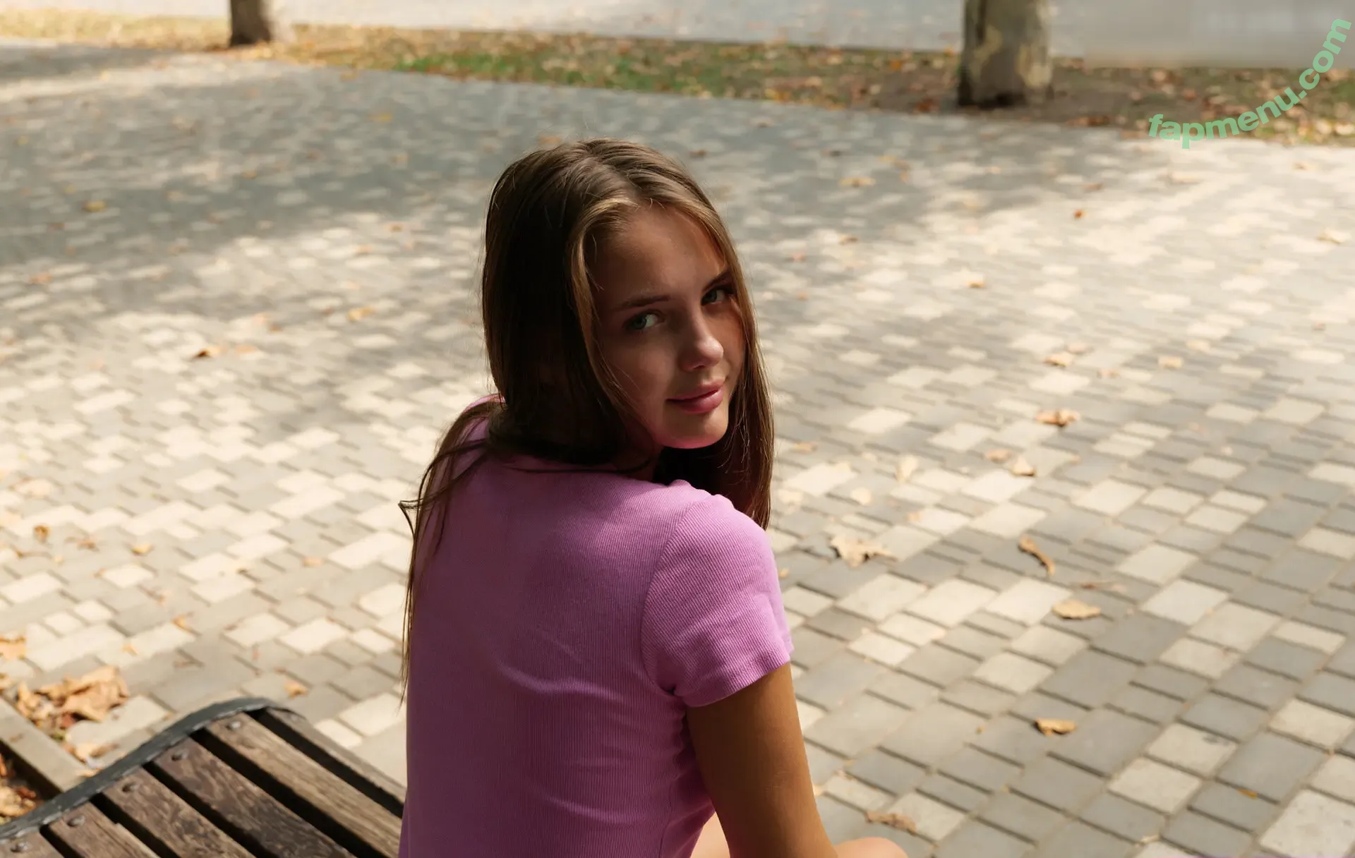 vi_angel nude photo #0175 (vi.angel.02)