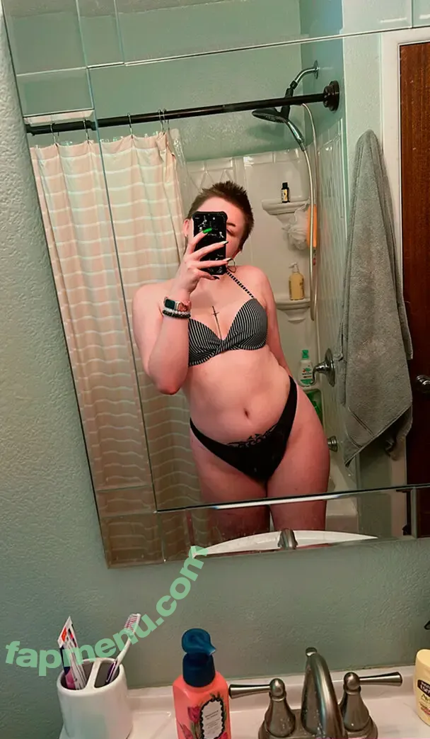 viagramccreamy nude photo #0006 (viagramccreamy)