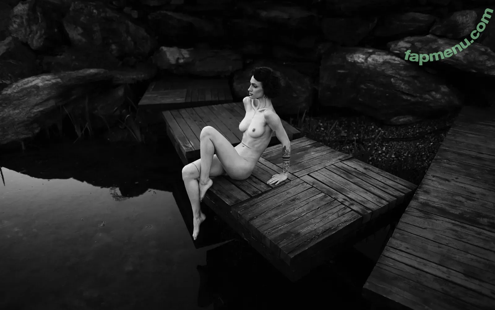 _vialentina_ nude photo #0170 (_vialentina_)