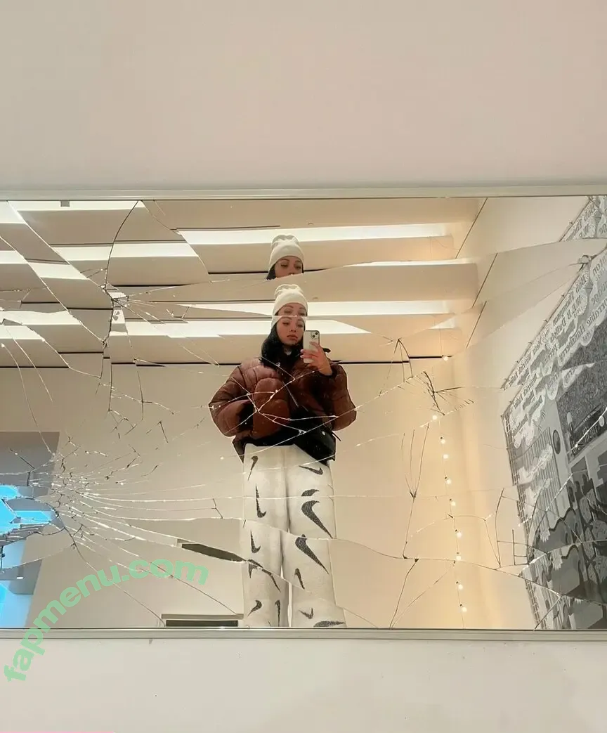 Vianai Austin nude photo #0064 (vianaiaustin)