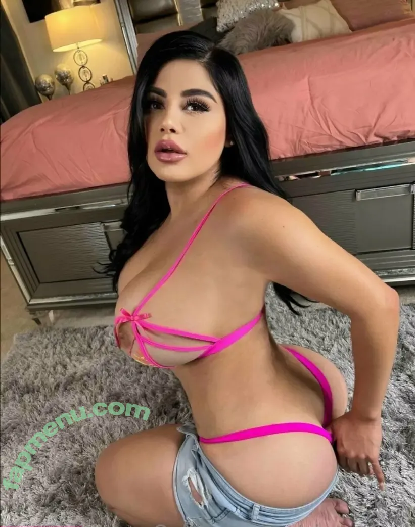 Vianey Frias nude photo #0029 (Vianeyfrias)