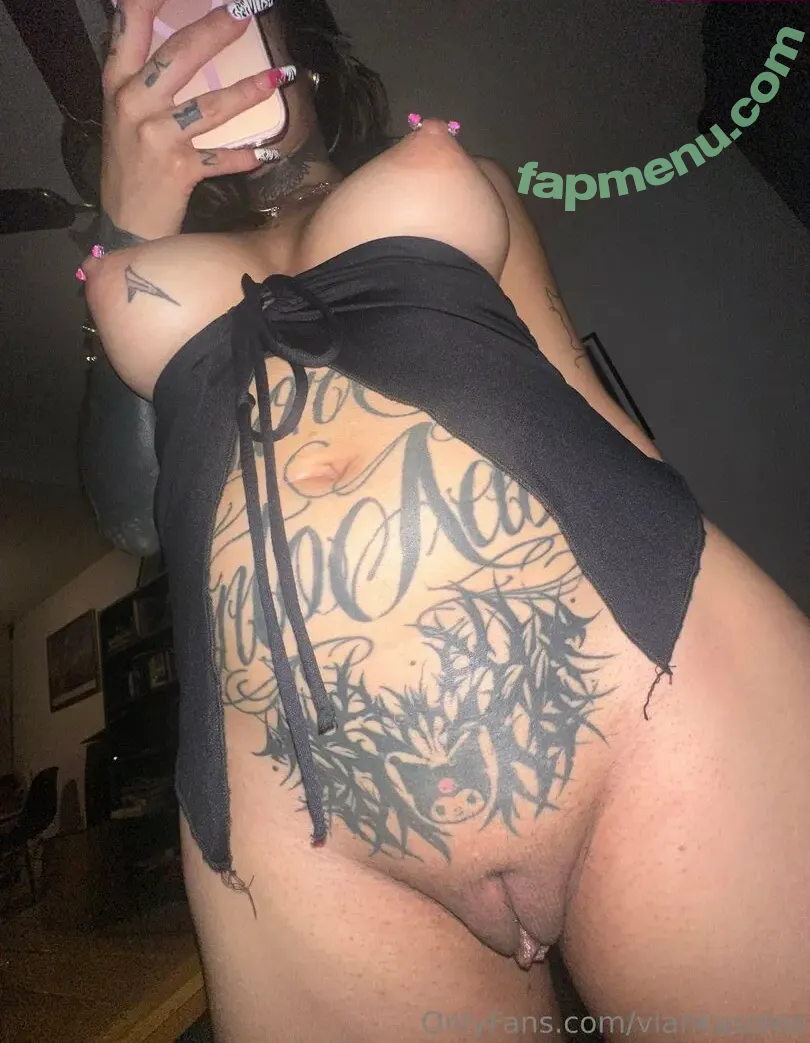 viankasoles nude photo #0301 (theviankasoles)